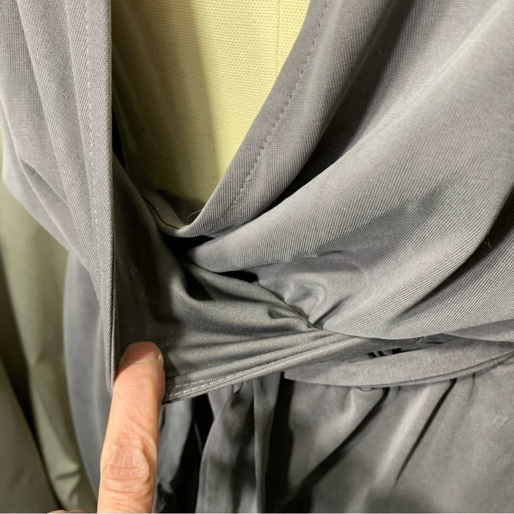 Dex Gray Hi Rise Jumpsuit Modal Blend Sz S Sleeveless Wrap V Neck Belted Romper - Picture 6 of 14